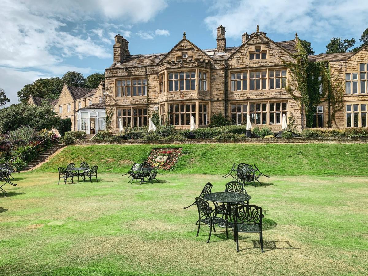 Hollins Hall Hotel, Golf & Country Club Bradford  Exterior photo